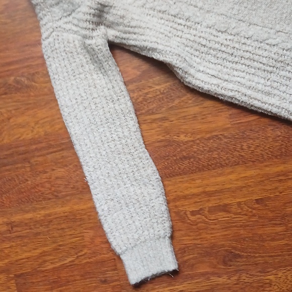 💟Guess Sweater - Picture 4 of 9